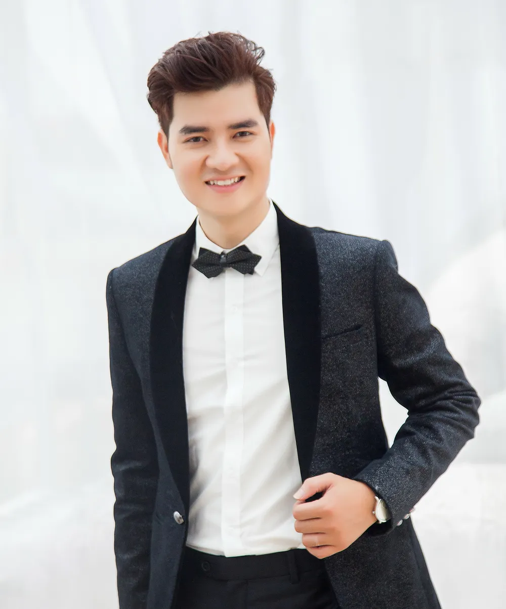 Đào Mác - Baritone.jpg