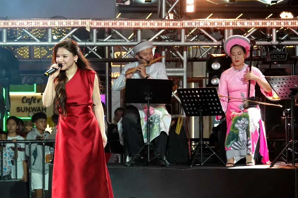 Con co - Myra Tran.JPG