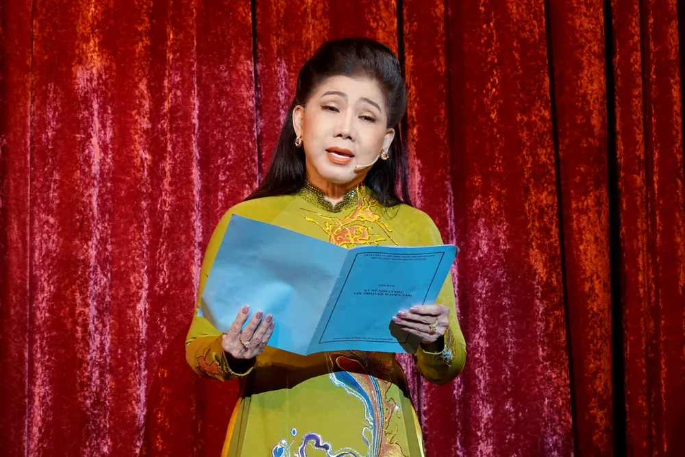 Bai ca co Giac mo La sau rieng - Vien Chau.JPG