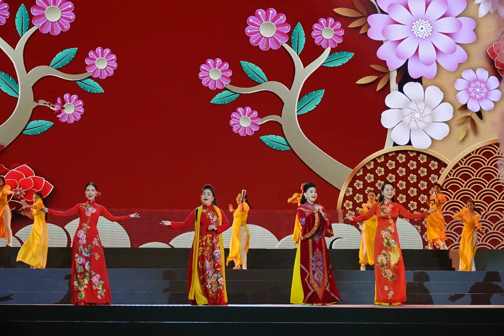 ca canh Toi yeu thanh pho nay.JPG