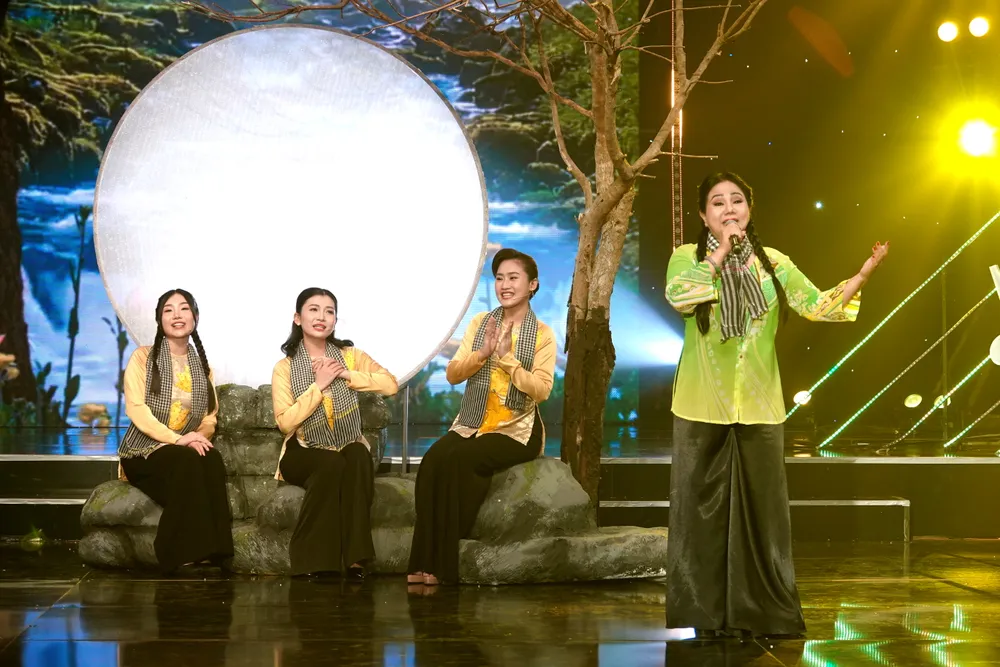 Bai ca may sao - Ngoc Anh.JPG