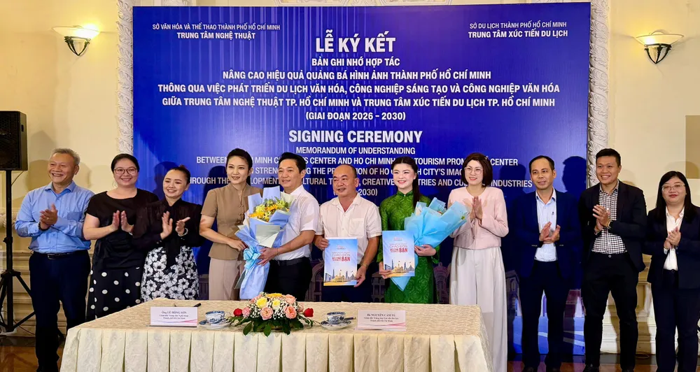Trung tâm Nghệ thuật TPHCM và Trung tâm Xúc tiến du lịch TPHCM tổ chức ký kết bản ghi nhớ hợp tác giai đoạn 2026 - 2030