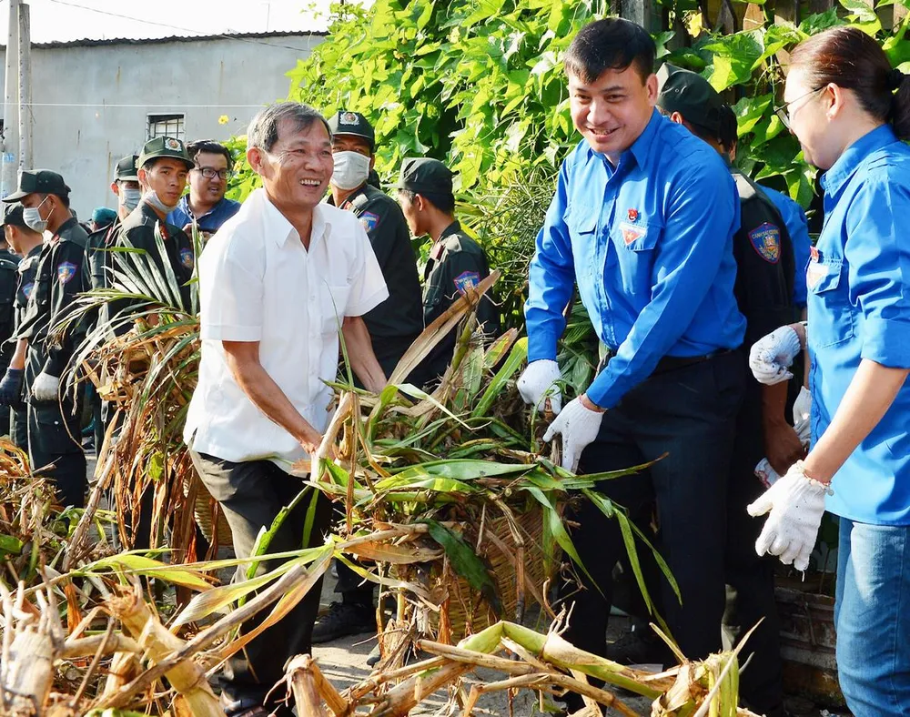 Sôi động Ngày Chủ nhật xanh lần thứ 130 ảnh 1