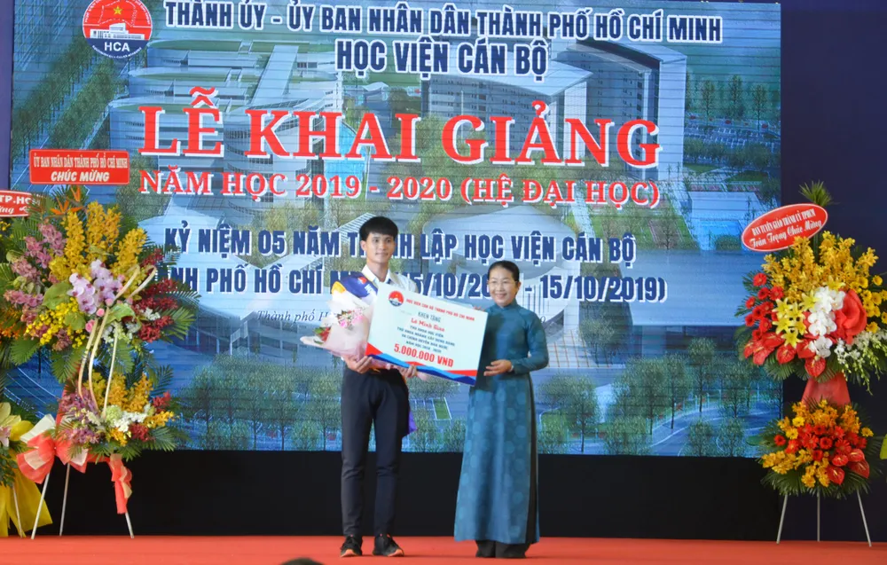 Học viện Cán bộ TPHCM kỷ niệm 5 năm thành lập ảnh 1