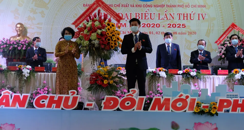 Khu chế xuất - Khu công nghiệp TPHCM phải tiên phong tiếp cận nền sản xuất hiện đại của thế giới ảnh 1