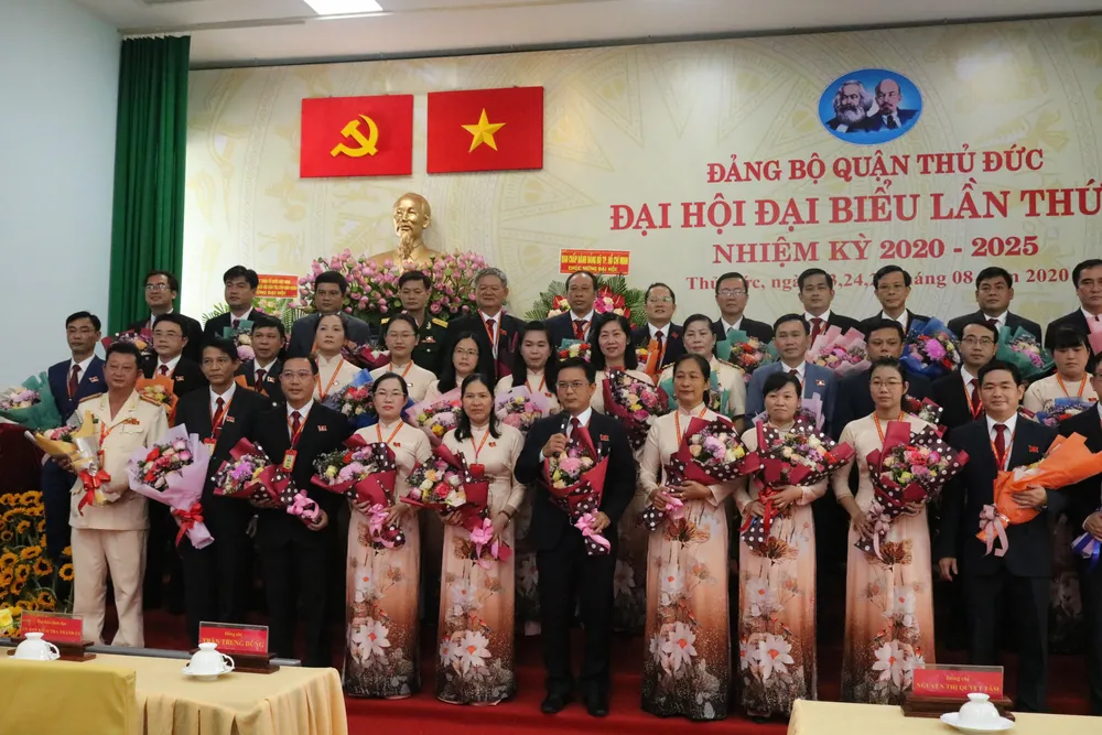 Đồng chí Nguyễn Mạnh Cường tái đắc cử Bí thư Quận ủy quận Thủ Đức ảnh 2