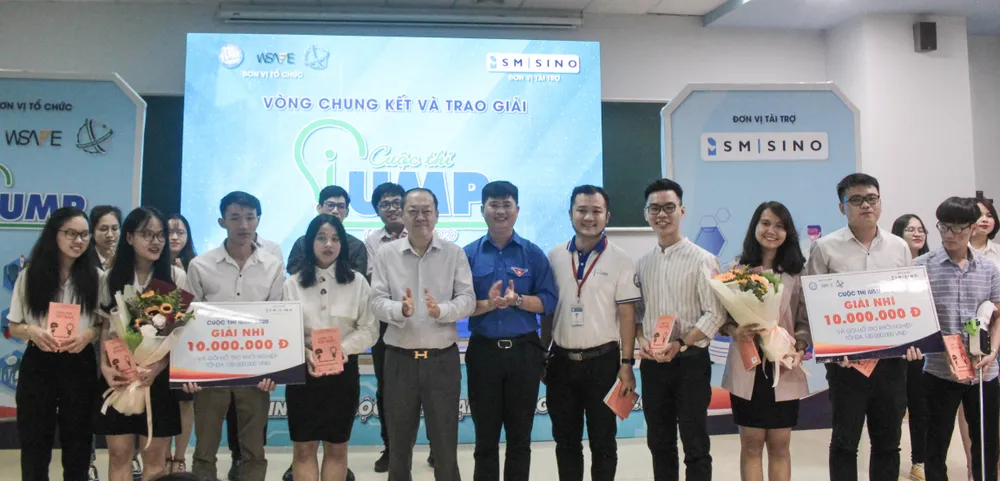 “Chế tạo máy đo lực cắn ở người” giành giải nhất cuộc thi iUMP ảnh 4