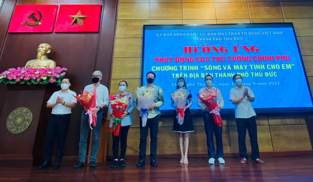 TP Thủ Đức kêu gọi chung tay hỗ trợ mua máy tính cho học sinh học trực tuyến ảnh 1