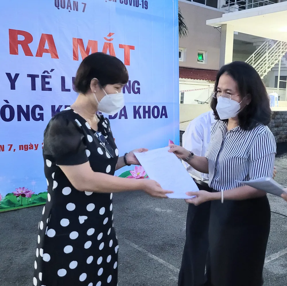 Quận 7 ra mắt 4 trạm y tế lưu động tại các cơ sở y tế tư nhân ảnh 1