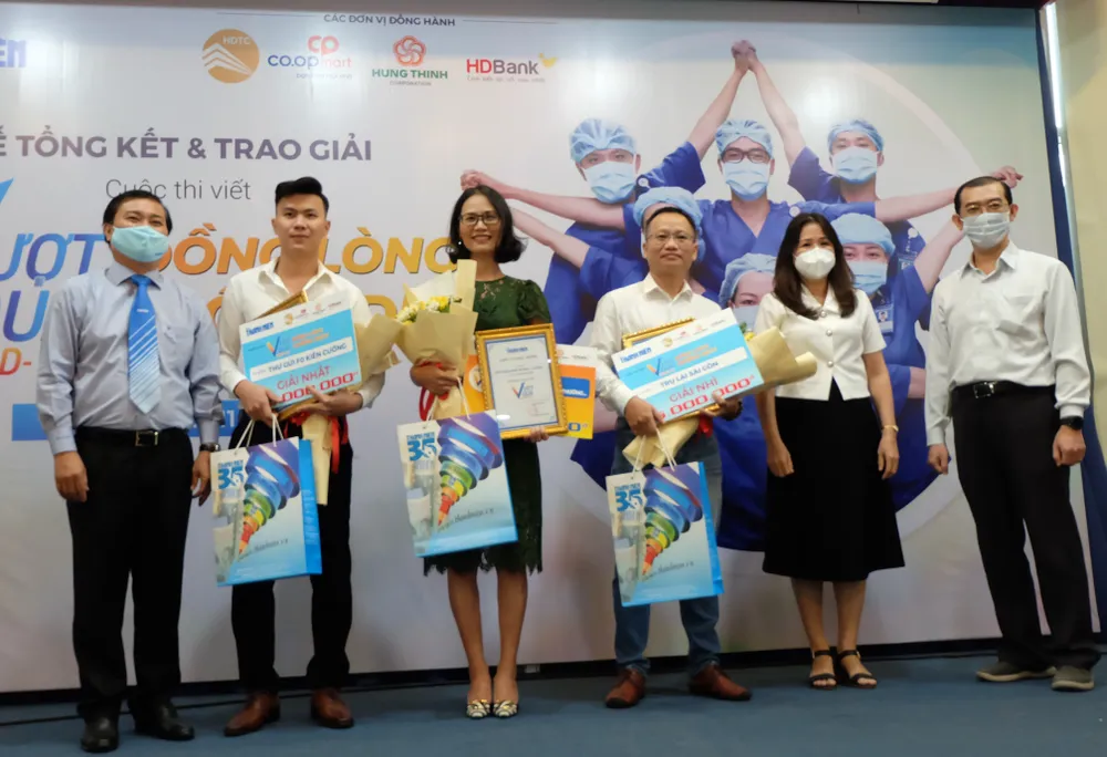 19 bài viết đạt giải cuộc thi Vượt qua Covid-19 – Đồng lòng chống dịch ảnh 2