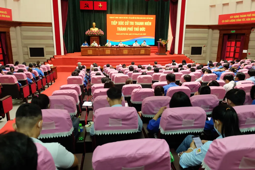 Giúp thanh niên tiếp cận quy chuẩn đối với người sử dụng mạng xã hội ảnh 1