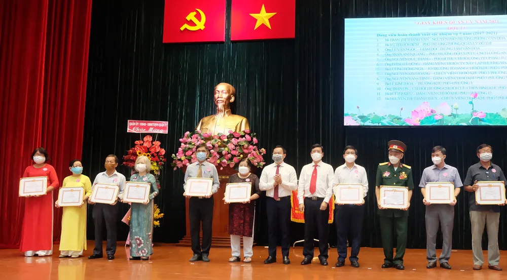 Thi đua giải quyết hiệu quả bức xúc của người dân ảnh 3