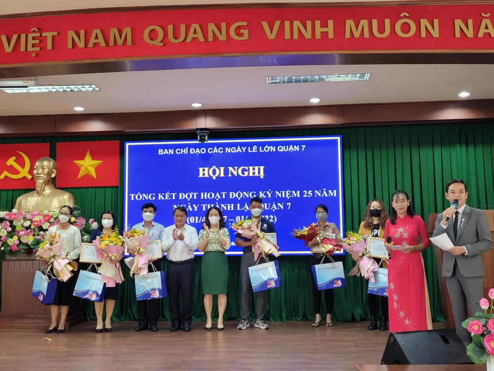 25 công trình kỷ niệm 25 năm Ngày thành lập quận 7 ảnh 1