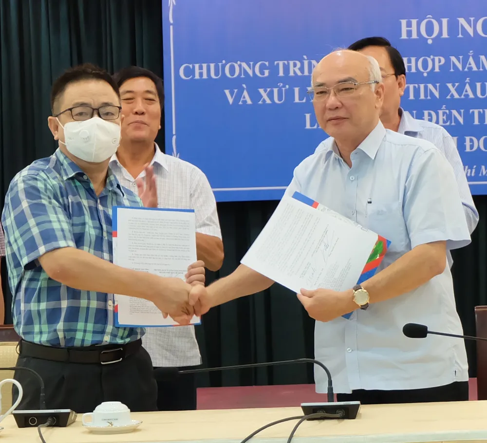 Phối hợp đấu tranh, xử lý thông tin trên không gian mạng ảnh 2