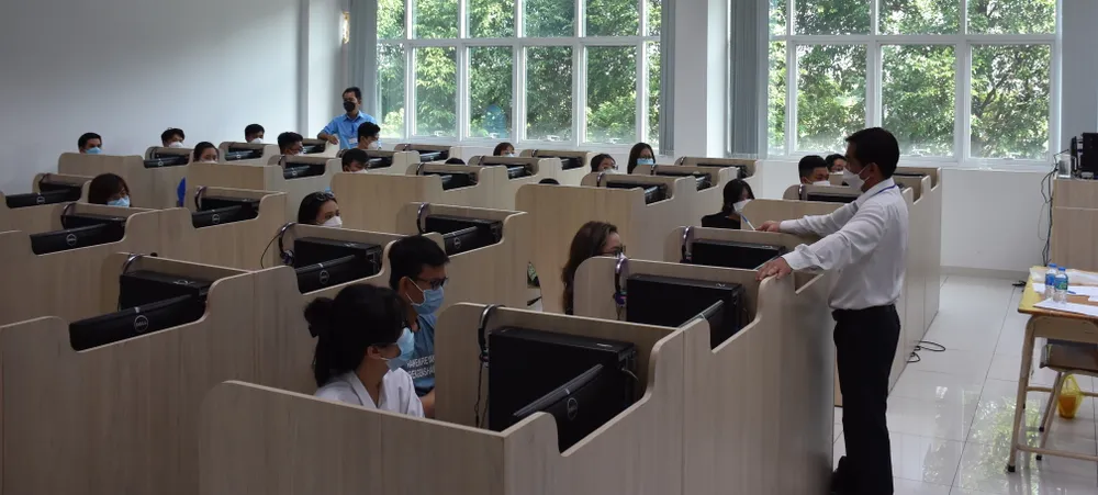 Thông báo kết quả vòng 2 kỳ thi tuyển dụng công chức khối Đảng, Đoàn thể TPHCM năm 2022 ảnh 1