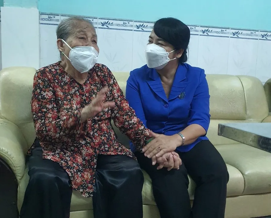 Thăm, chúc thọ người cao tuổi tiêu biểu ở TPHCM ảnh 3