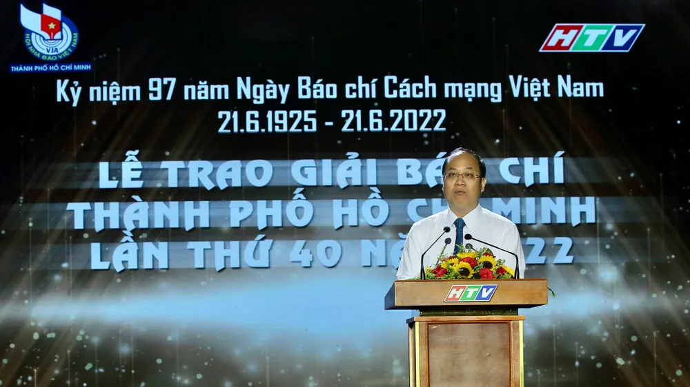 Giải Báo chí TPHCM lần thứ 40: Báo Sài Gòn Giải Phóng đoạt 9 giải  ảnh 1