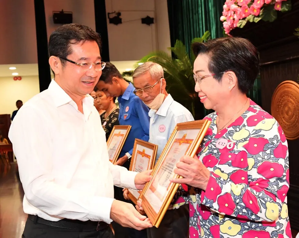 Tính toán cơ chế hỗ trợ người dân ít được hưởng lợi từ hiến đất mở rộng hẻm ảnh 8