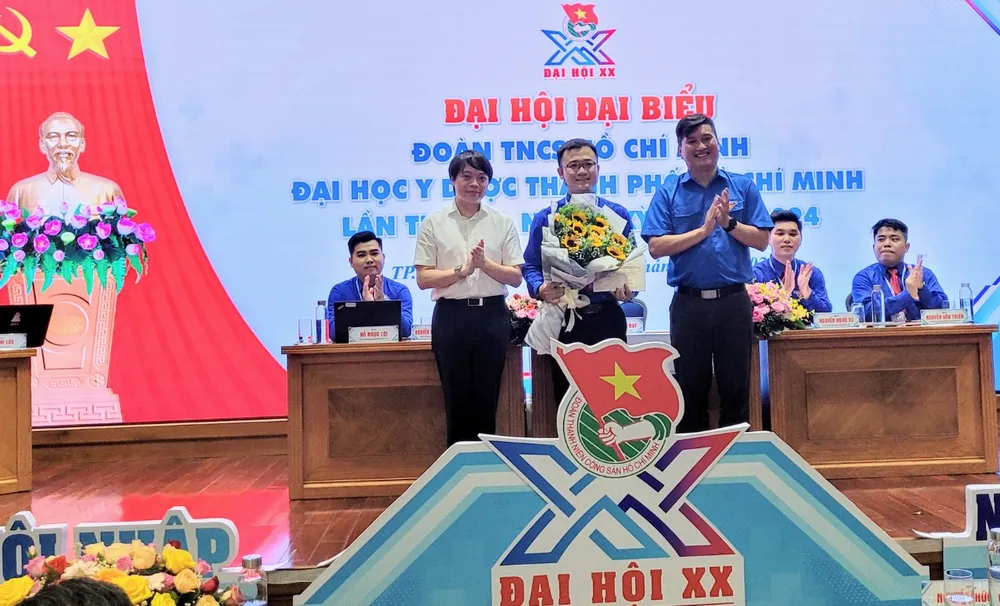 Tuổi trẻ ĐH Y Dược TPHCM hỗ trợ nâng cao năng lực y tế cơ sở ảnh 2