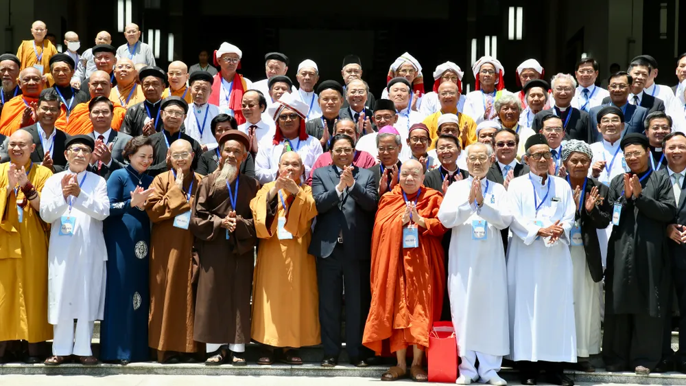 Giải quyết các kiến nghị chính đáng của các chức sắc, tổ chức tôn giáo ảnh 6