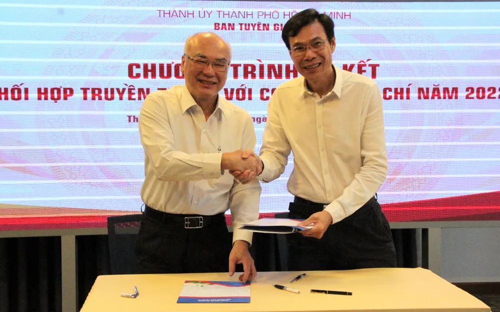 TPHCM ký kết phối hợp truyền thông với 21 cơ quan báo chí ảnh 2