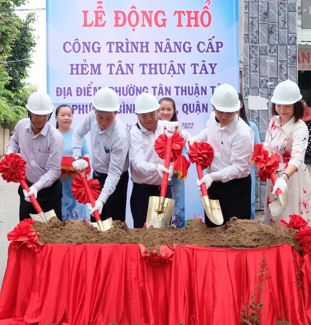 Gần 2 năm, dân hiến 3.000 mét vuông đất để mở rộng hẻm ảnh 2