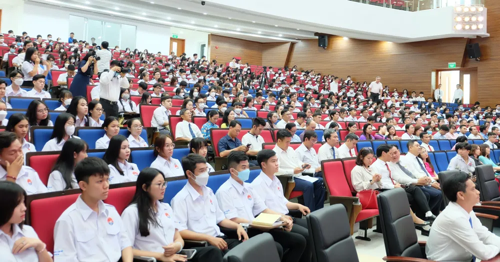 Năm học 2022-2023, Học viện Cán bộ TPHCM có thêm 520 sinh viên đại học chính quy ảnh 1