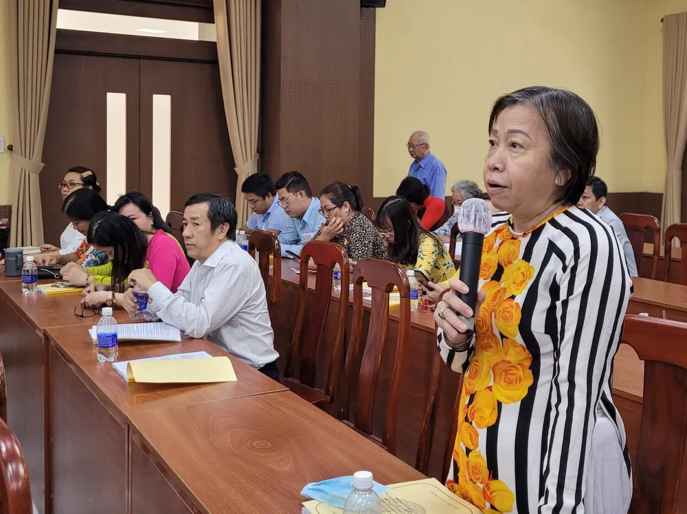 Công khai những gia đình xả rác không đúng nơi quy định ảnh 2