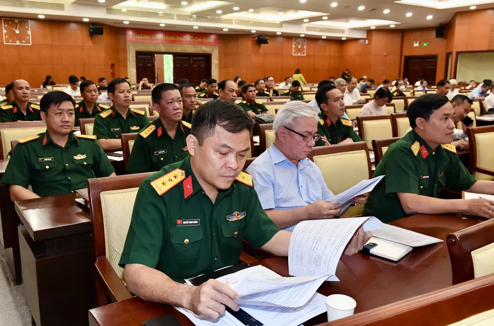 Các đại biểu tham dự hội nghị quán triệt, triển khai nghị quyết. Ảnh: VIỆT DŨNG