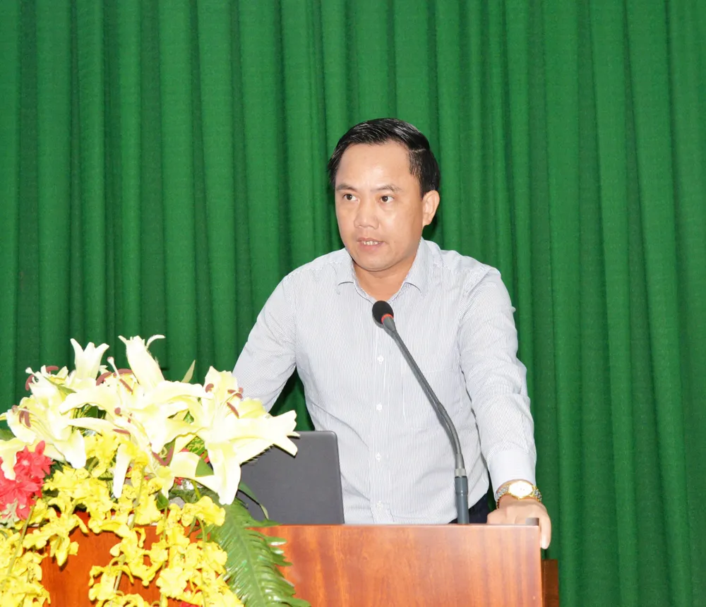 Đại biểu nêu ý kiến về nghị quyết mới thay thế Nghị quyết 54 Đại biểu nêu ý kiến về nghị quyết mới thay thế Nghị quyết 54