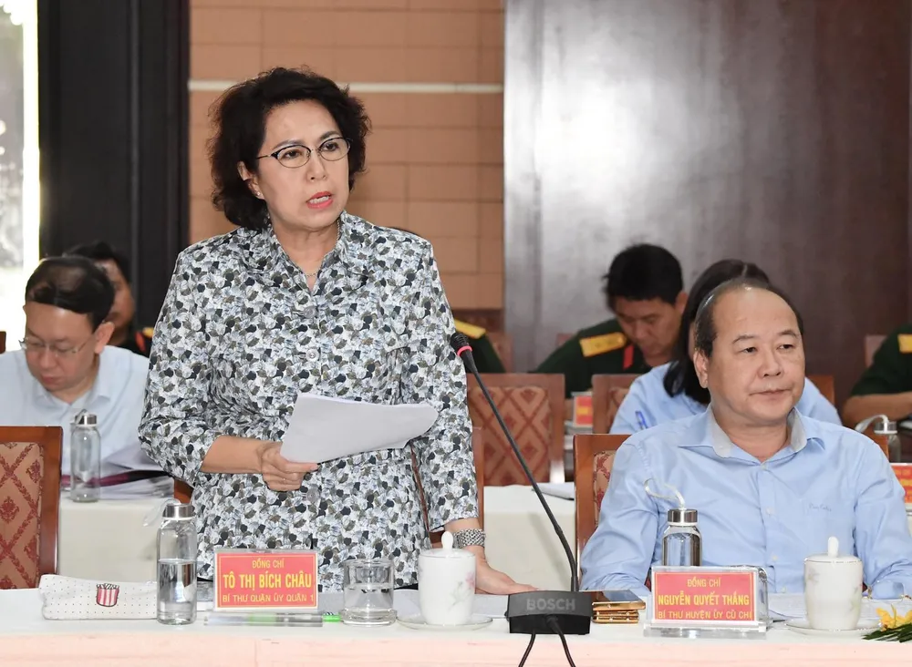 Bí thư Quận ủy quận 1 Tô Thị Bích Châu cũng kiến nghị nhiều nội dung. Ảnh: VIỆT DŨNG