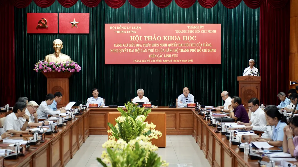 Quang cảnh hội thảo. Ảnh: HOÀNG HÙNG