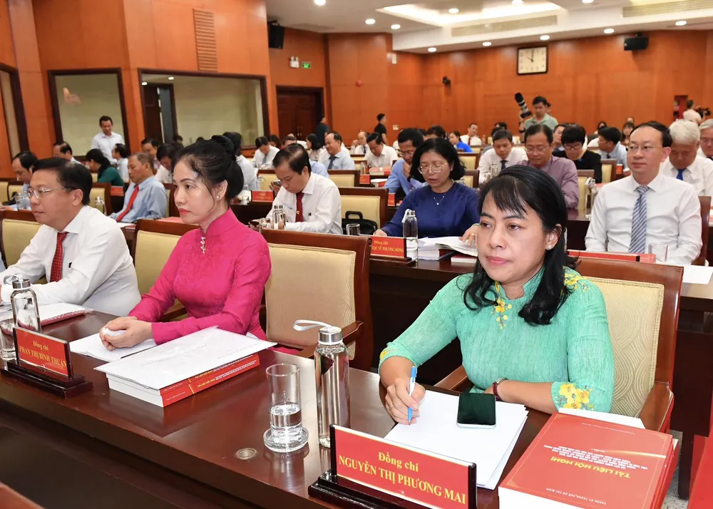 Các đại biểu tham dự hội nghị. Ảnh: VIỆT DŨNG