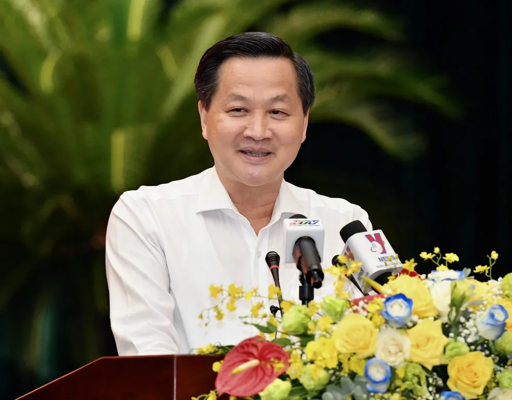 Phó Thủ tướng Lê Minh Khái phát biểu tại hội nghị triển khai thực hiện Nghị quyết 98. Ảnh: VIỆT DŨNG