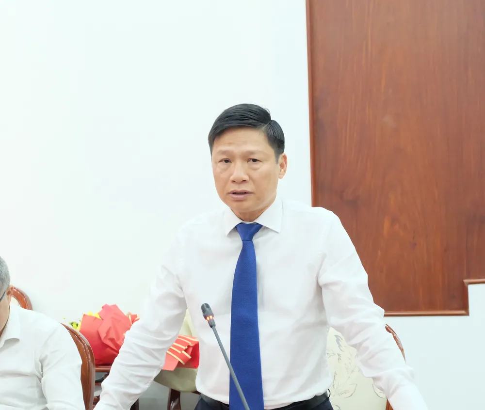 Đồng chí Võ Minh Tuấn phát biểu nhận nhiệm vụ