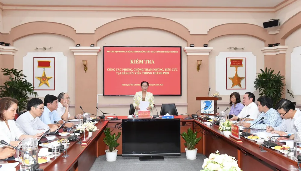 Đồng chí Nguyễn Thị Lệ phát biểu chỉ đạo tại buổi kiểm tra. Ảnh VIỆT DŨNG