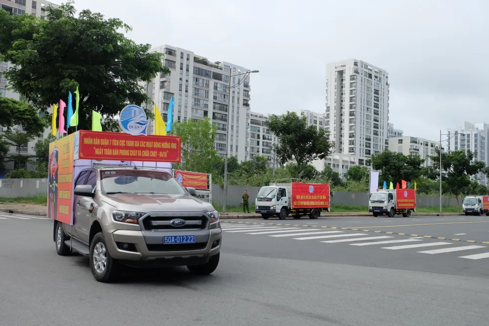 Xe loa tuyên truyền PCCC trên địa bàn quận 7 Xe loa tuyên truyền PCCC trên địa bàn quận 7