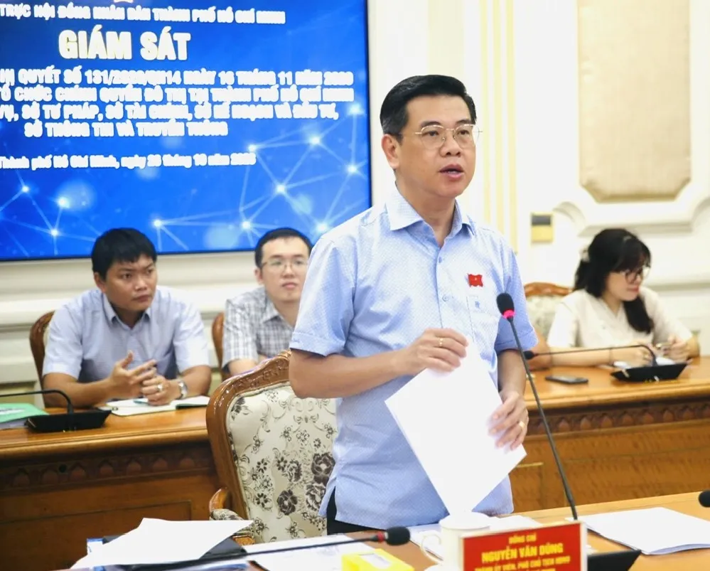 Phó Chủ tịch HĐND TPHCM Nguyễn Văn Dũng phát biểu kết luận buổi giám sát