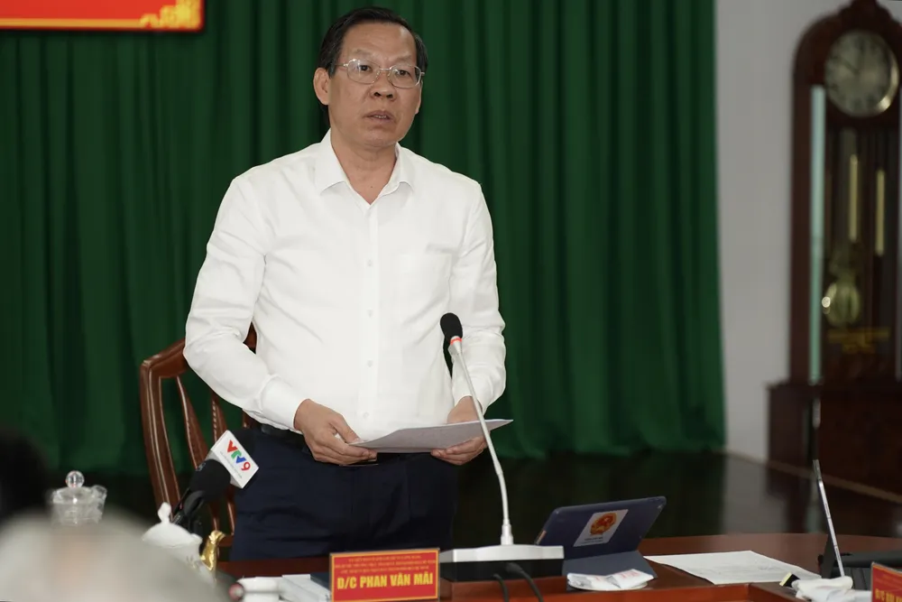 Chủ tịch UBND TPHCM Phan Văn Mãi phát biểu kết luận buổi làm việc