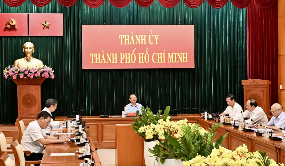29-5. Thành uỷ 1.jpg