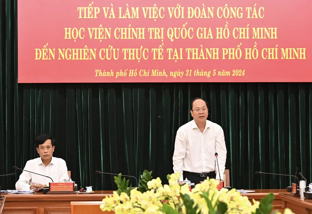 31-5. Anh Hồ Hải 4.jpg