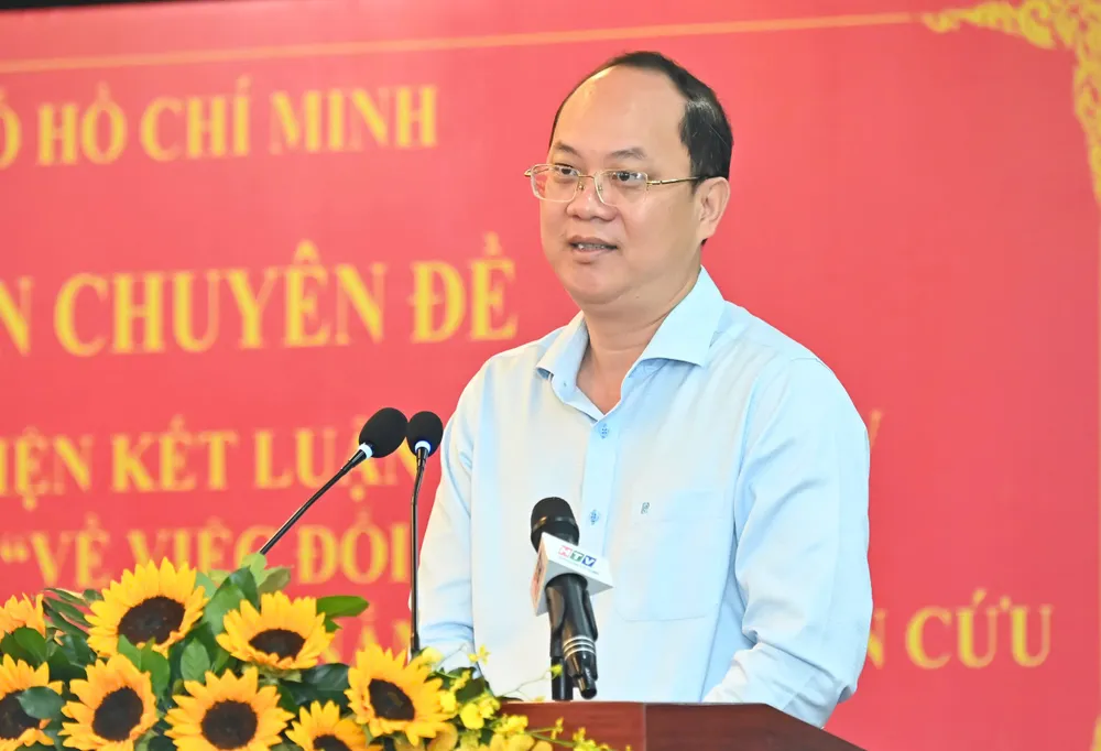 Phó Bí thư Thường trực Thành ủy TPHCM Nguyễn Hồ Hải phát biểu kết luận hội nghị. Ảnh: VIỆT DŨNG