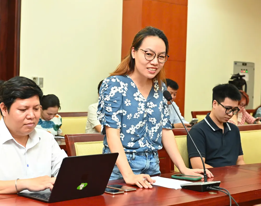 7-11. Trao thưởng 4.jpg