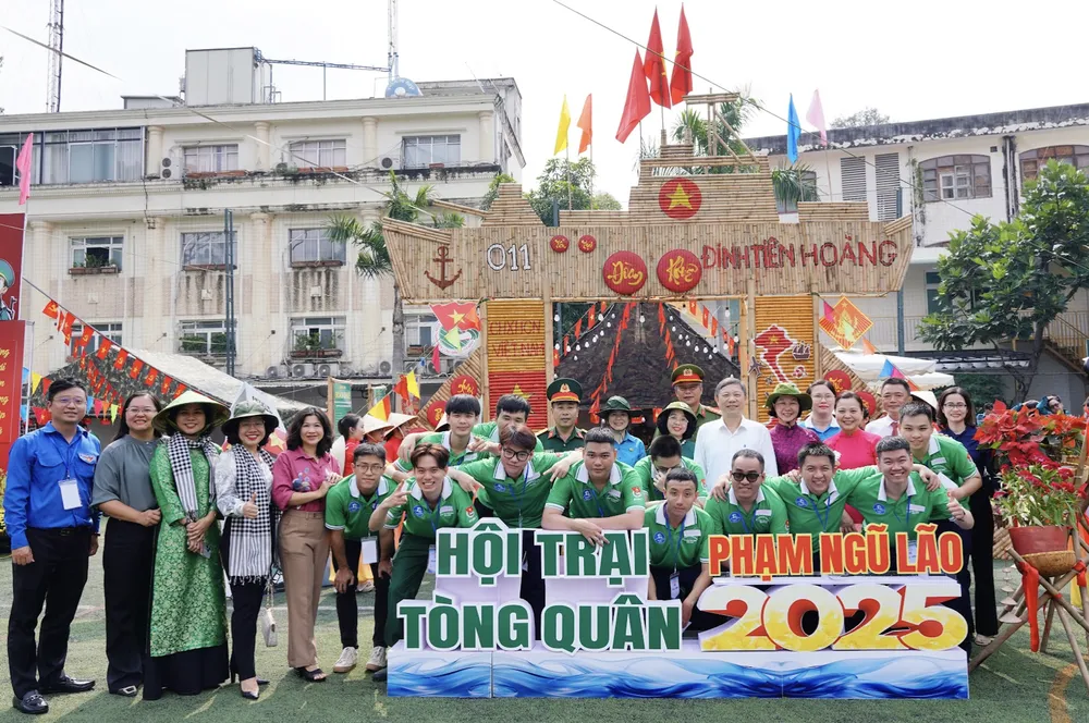 Ảnh chụp Màn hình 2025-02-12 lúc 18.33.41.png