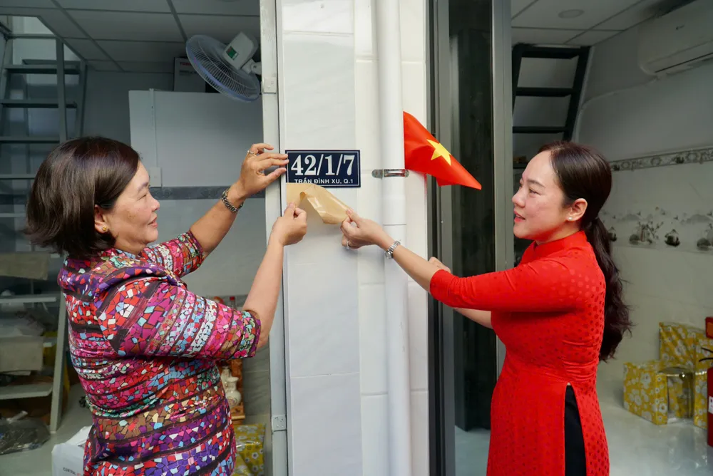 29-4. Trao nhà q1.jpg