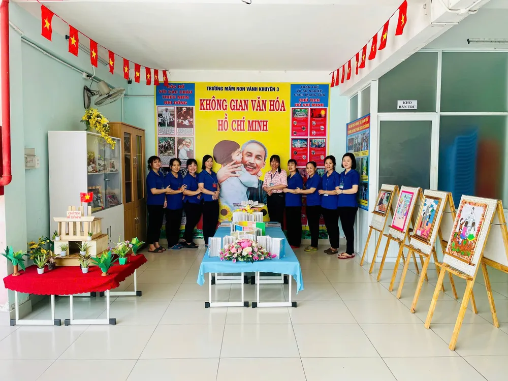 Không gian văn hóa Hồ Chí Minh tại Trường Mầm non Vành Khuyên 3.jpg