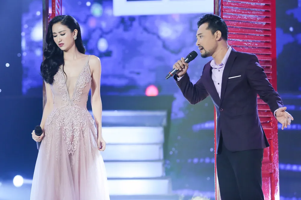 “Chiến binh trái đất” Hà Thu đăng quang Quán quân Tình Bolero 2017 ảnh 1