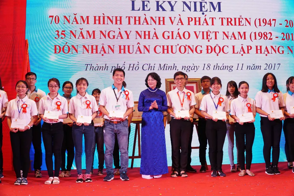 Phát triển Đại học Y Dược TPHCM trở thành đại học trọng điểm về đào tạo sức khỏe ảnh 3