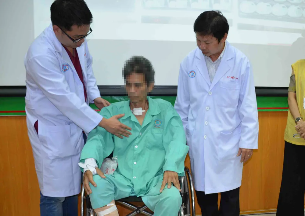 Cứu sống bệnh nhân nguy kịch do vỡ eo động mạch chủ ngực ảnh 1