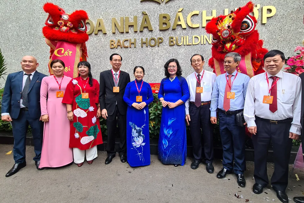 Khánh thành và đưa vào hoạt động tòa nhà Bách hợp Bệnh viện Hùng Vương ảnh 4